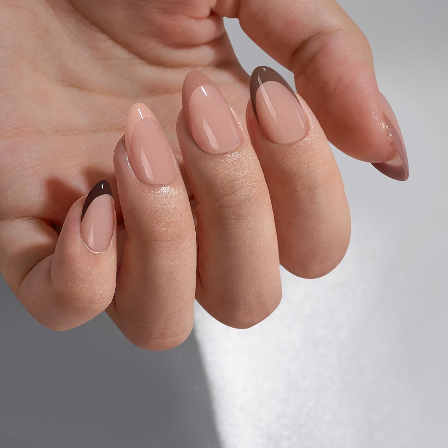 Chic French Tip Nail Kit